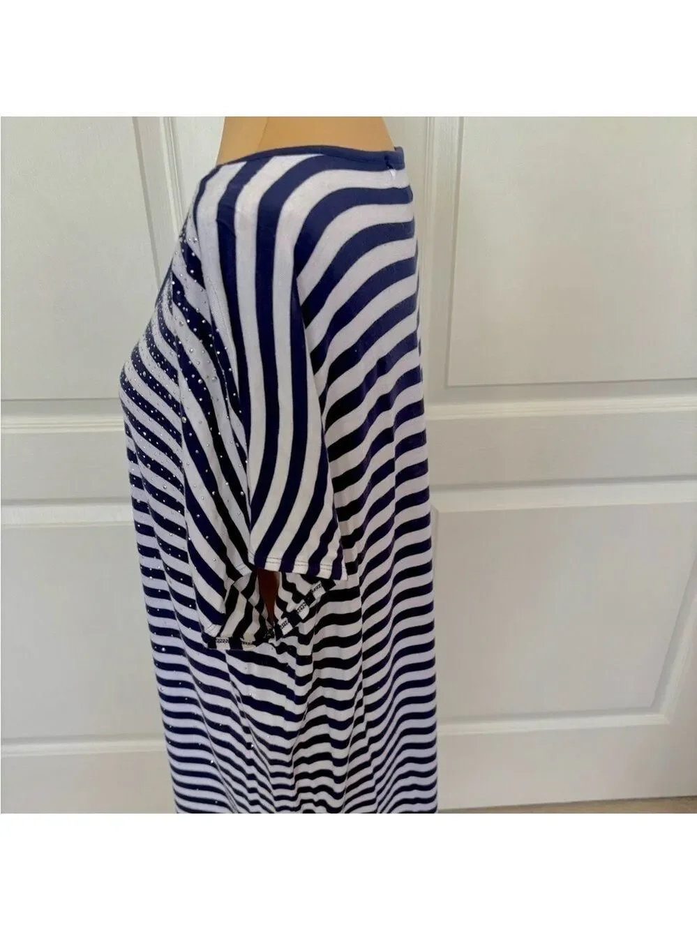 Liz Claiborne Navy & White Striped Sparkle Top XL – Short Sleeve Crew Neck